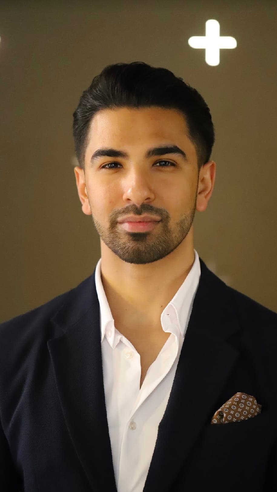 Dr Kamran Amjed, MD